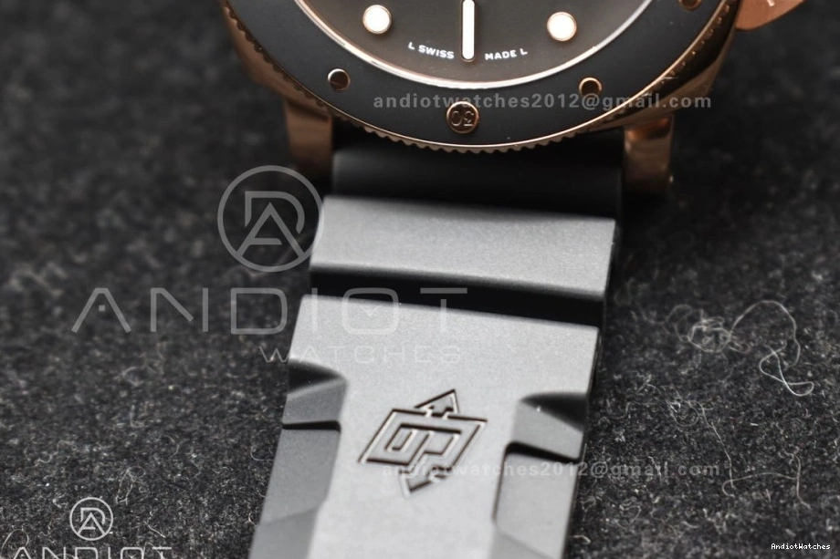 992 Black on Best Strap PAM2164 Rubber P VSF 42mm Black Submersible Edition WrinkleFree Dial 0213